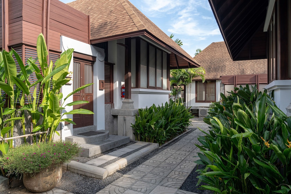Hydro Pool Villa - Photo 3