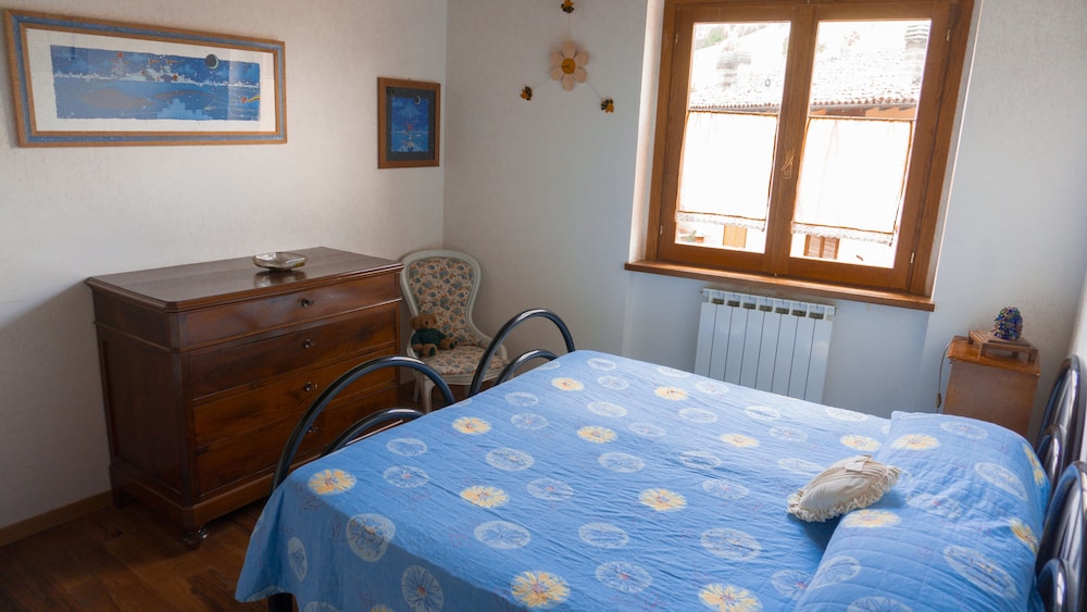 Apartment, 2 Bedrooms, Kitchen photo 2