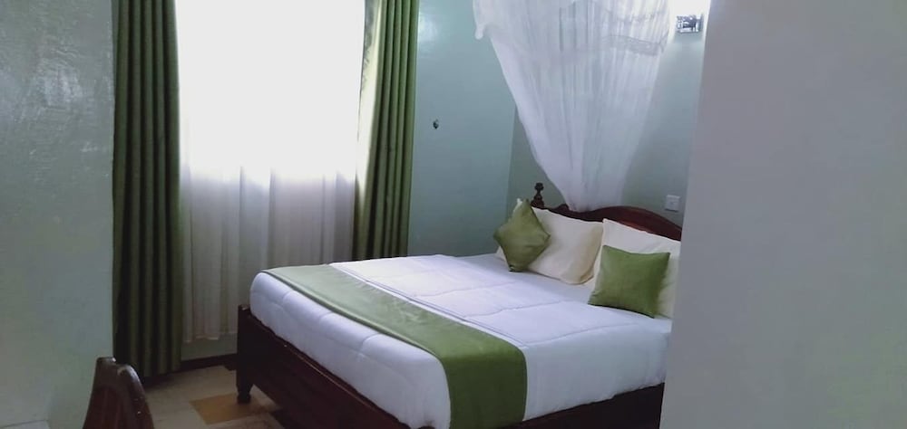 Standard Single Room, Garden View