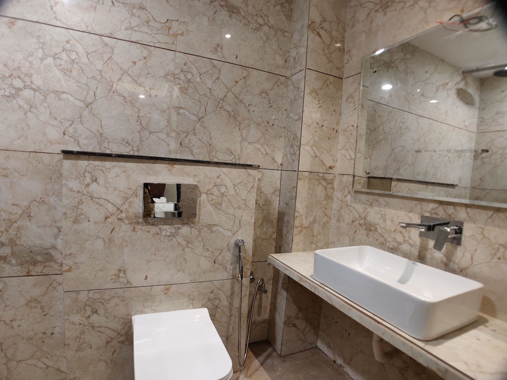 Deluxe Room - Photo 2