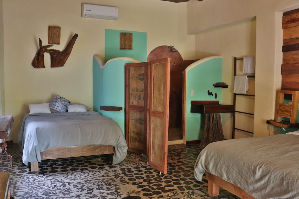 Ramon Room