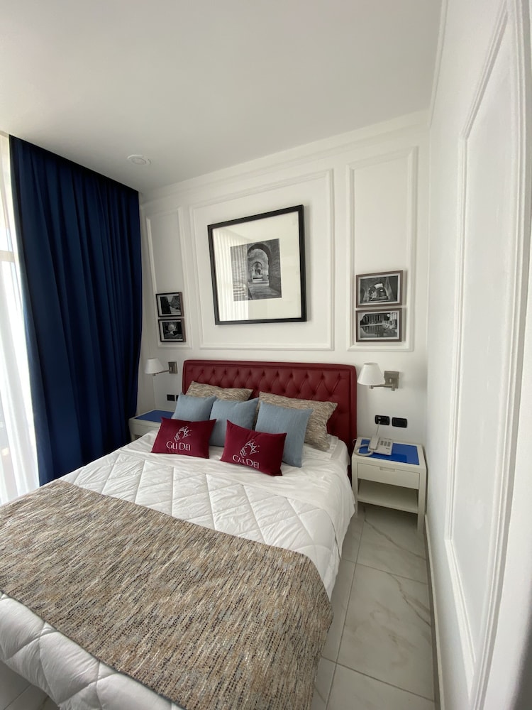 Classic Double or Twin Room photo 1
