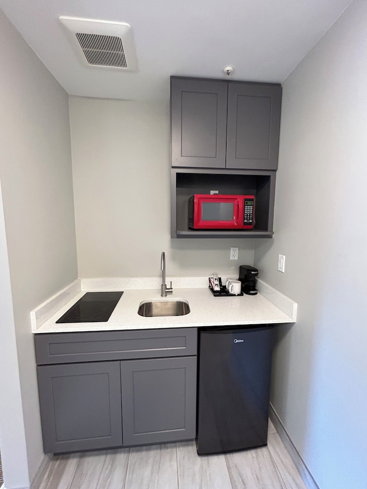 Standard Double Room - Photo 5