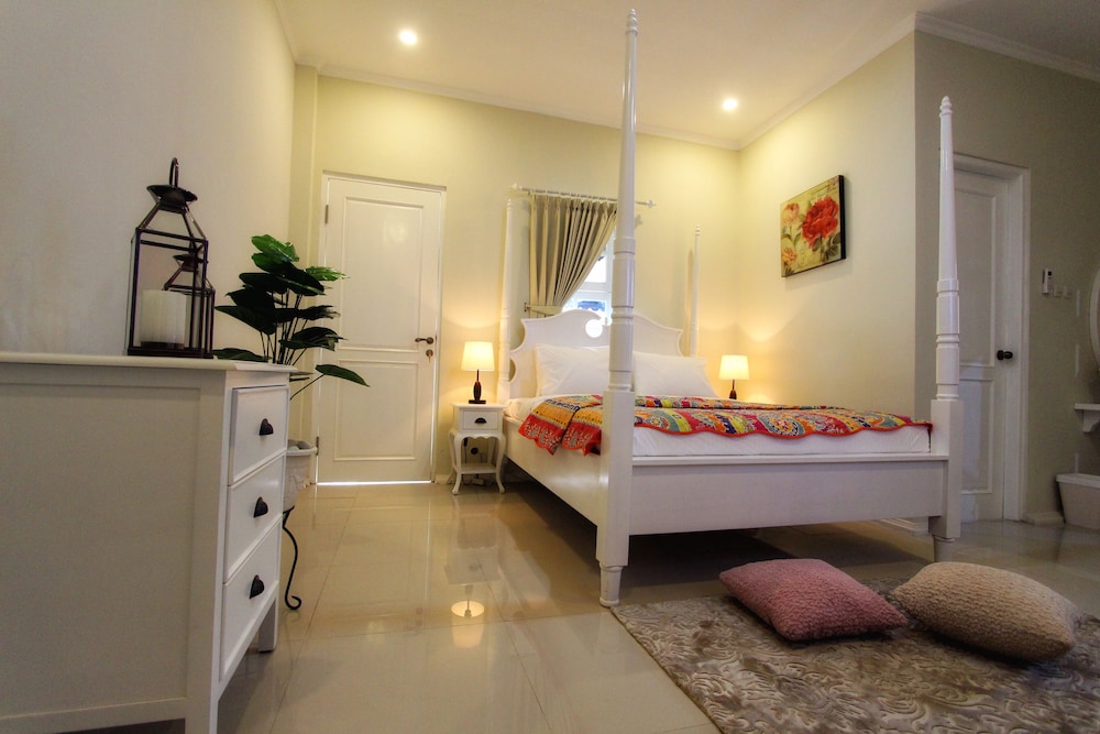 Deluxe Double Room - Photo 1