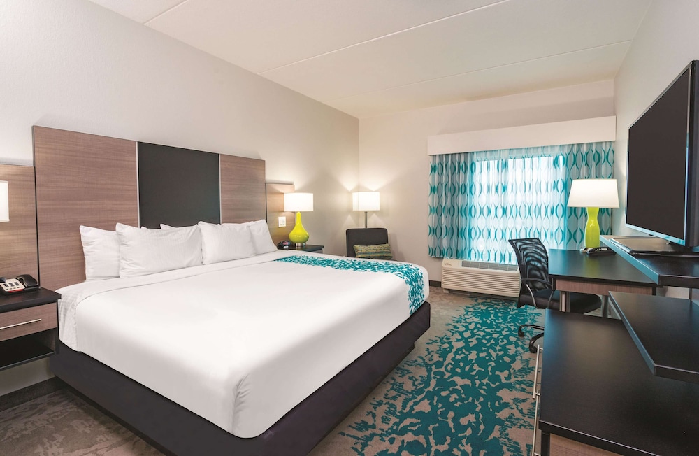 Room, 1 King Bed, Hearing Accessible, Non Smoking (Yes)