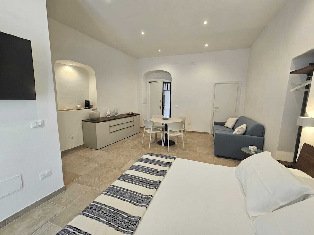 Comfort Studio, City View