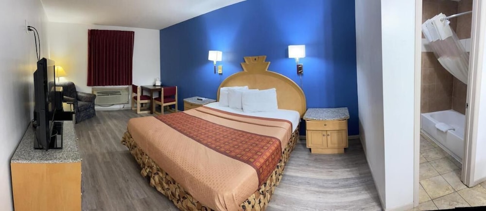 Standard Single Room, 1 Queen Bed, Non Smoking