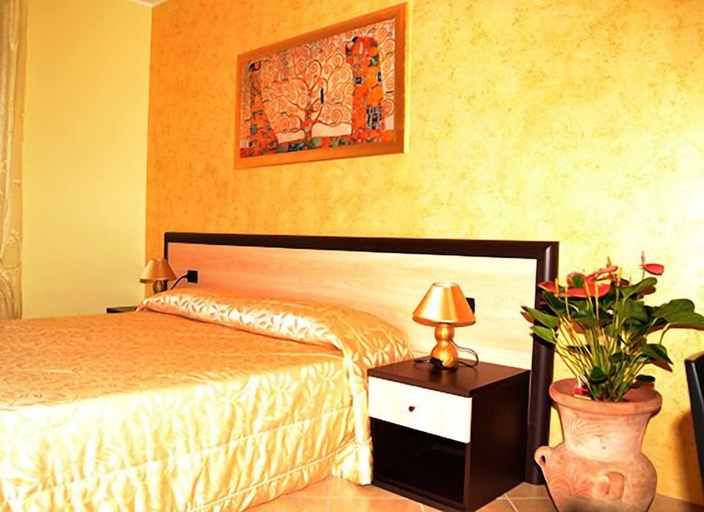 Standard Double Room, Balcony photo 1