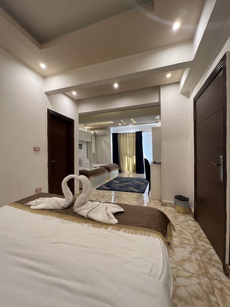 Family Quadruple Room photo 1