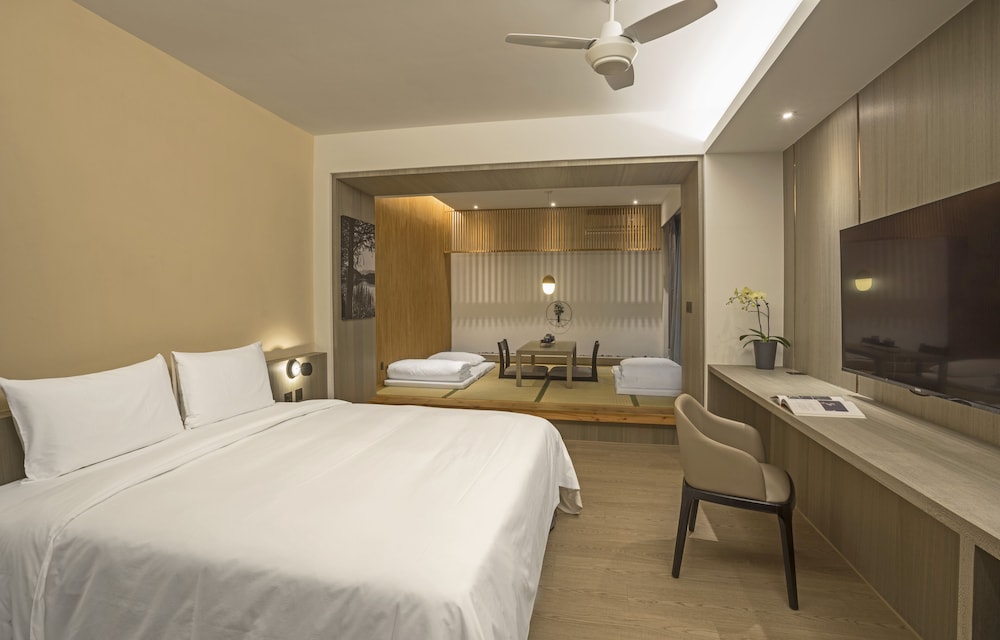 Basic Quadruple Room