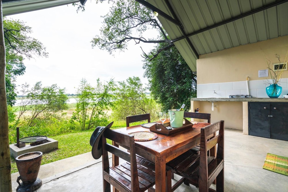 Twin Bungalow 3 photo 2