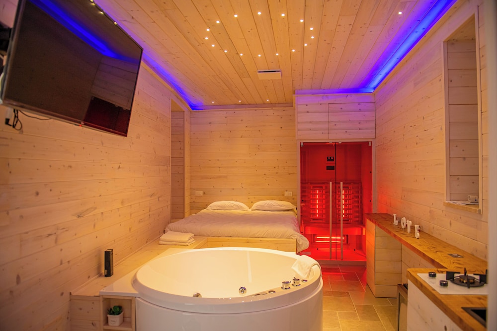 Luxury Studio Suite