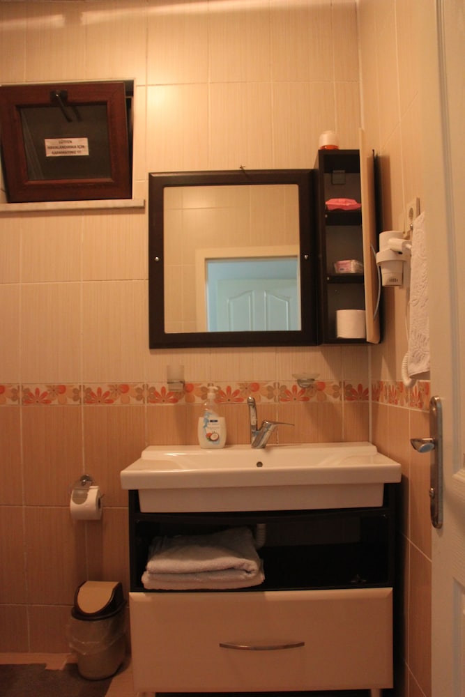 Deluxe Apartment photo 2