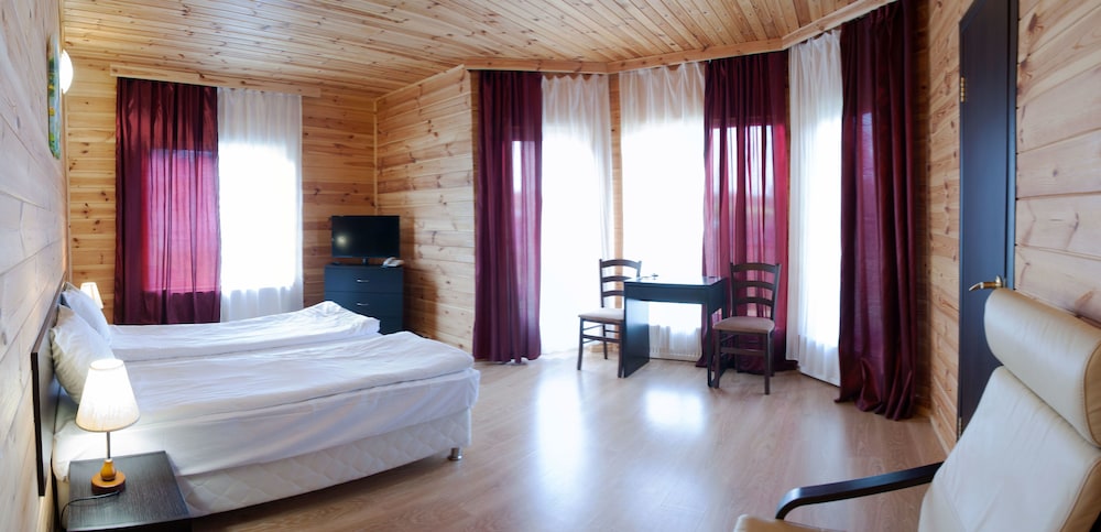 Deluxe Twin Room, Patio photo 1