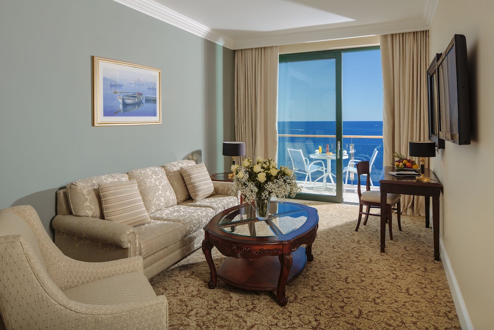 Executive Suite, 1 King Bed with Sofa bed, Sea View