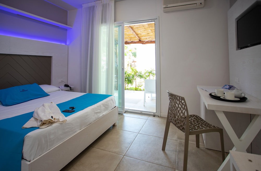 Classic Double or Twin Room