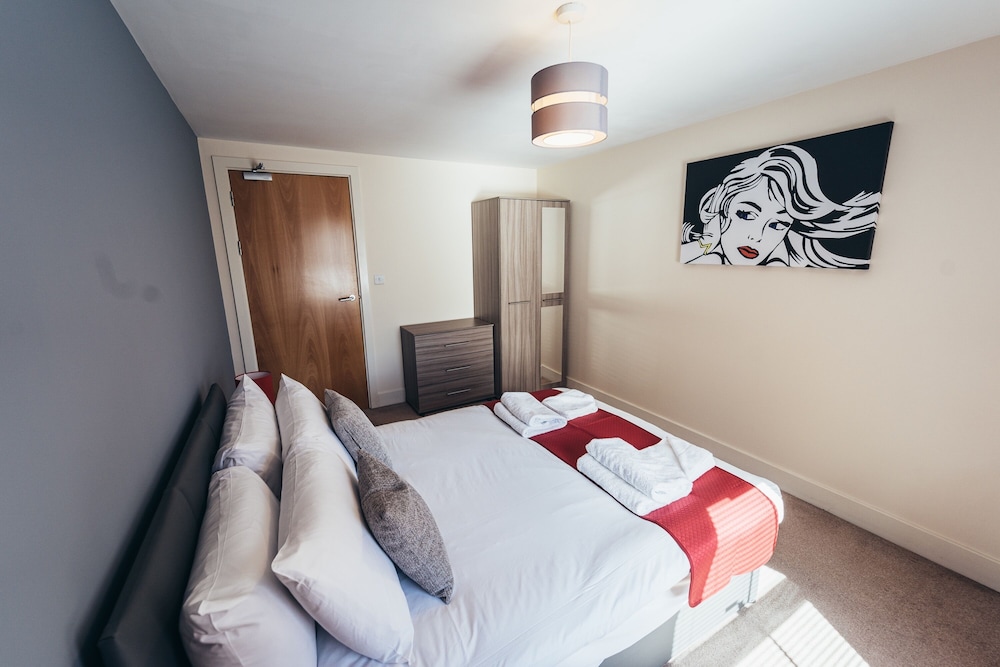 Deluxe Apartment