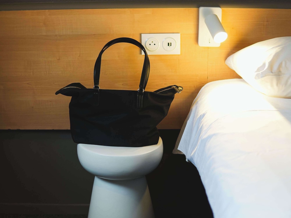 Room, 2 Twin Beds - Photo 3