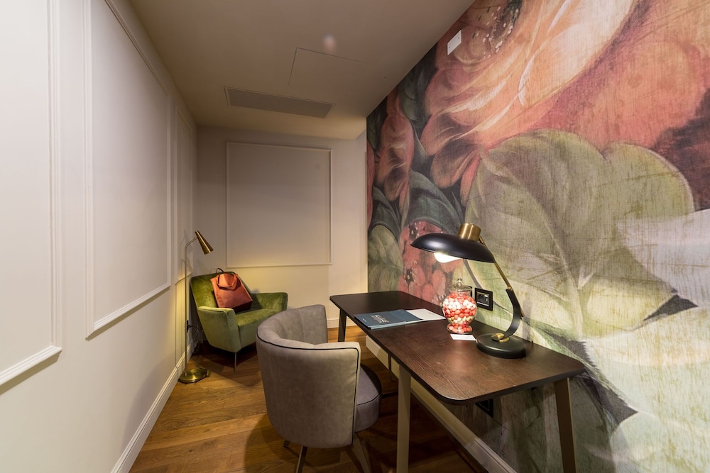 Deluxe Twin Room - Photo 4
