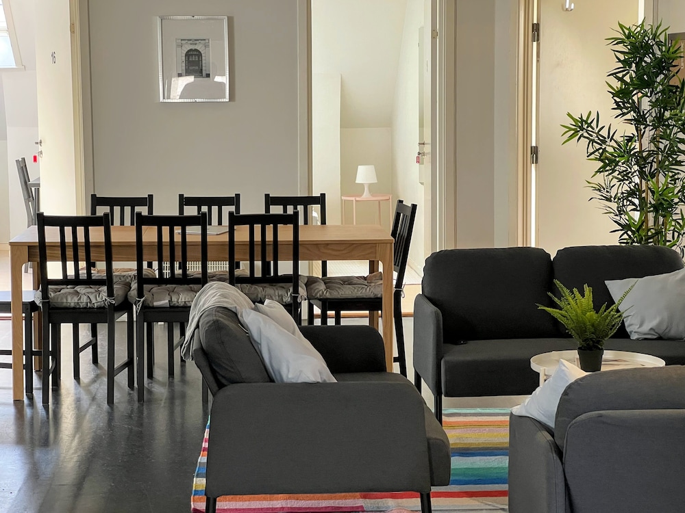 Basic Single Room, 1 Bedroom photo 2
