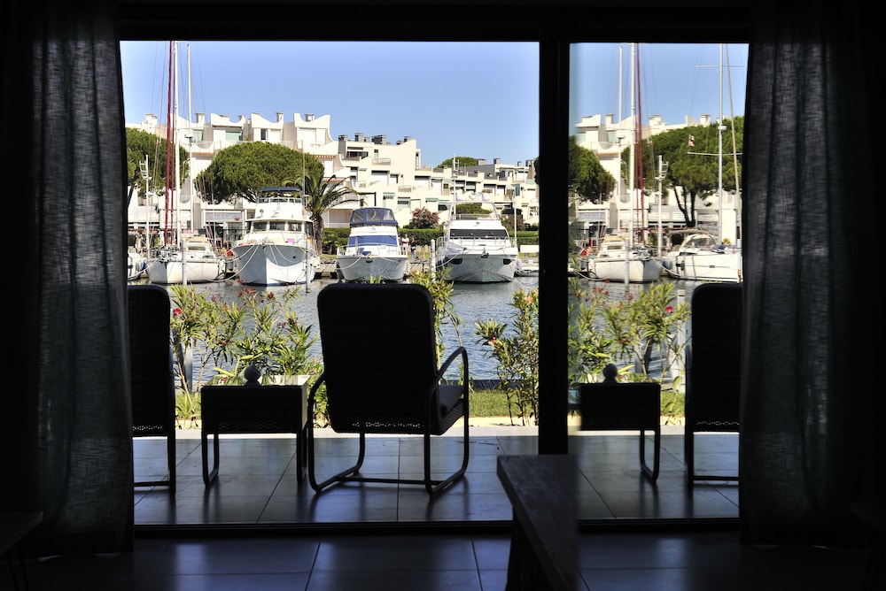 Family Suite - Photo 2