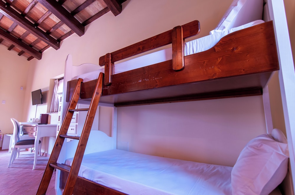 Premium Quadruple Room, Resort View photo 3