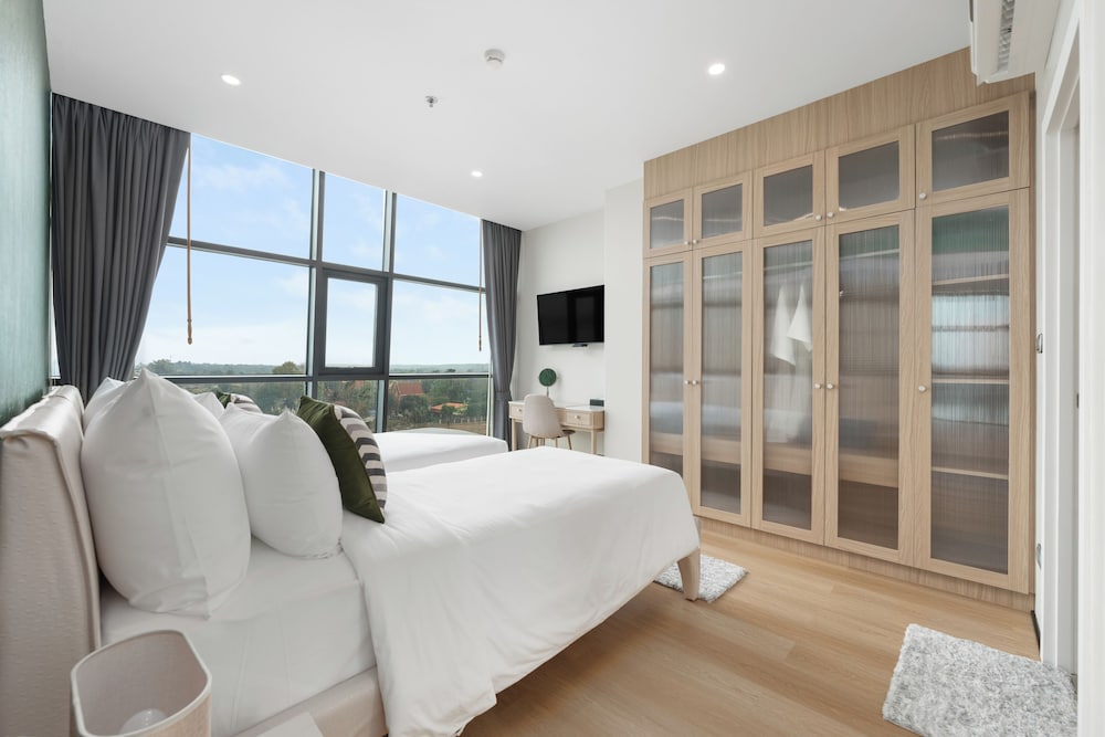 Family Suite, 2 Bedrooms - Photo 13