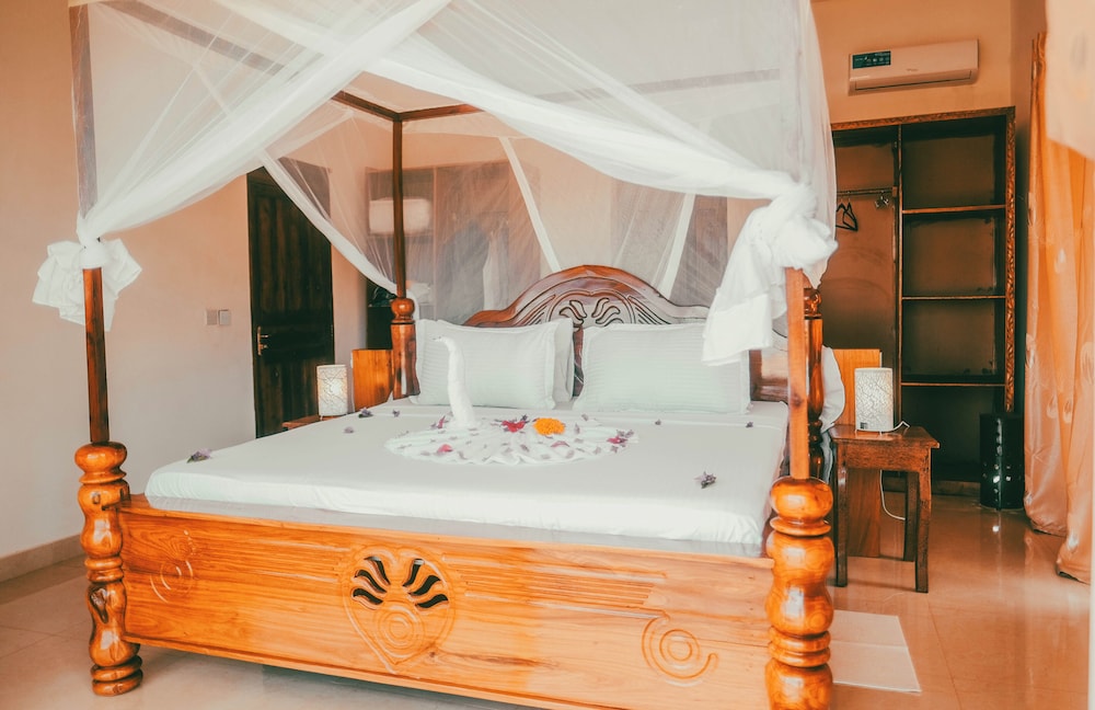 Deluxe Double Room, 1 King Bed, Sea View - Photo 6