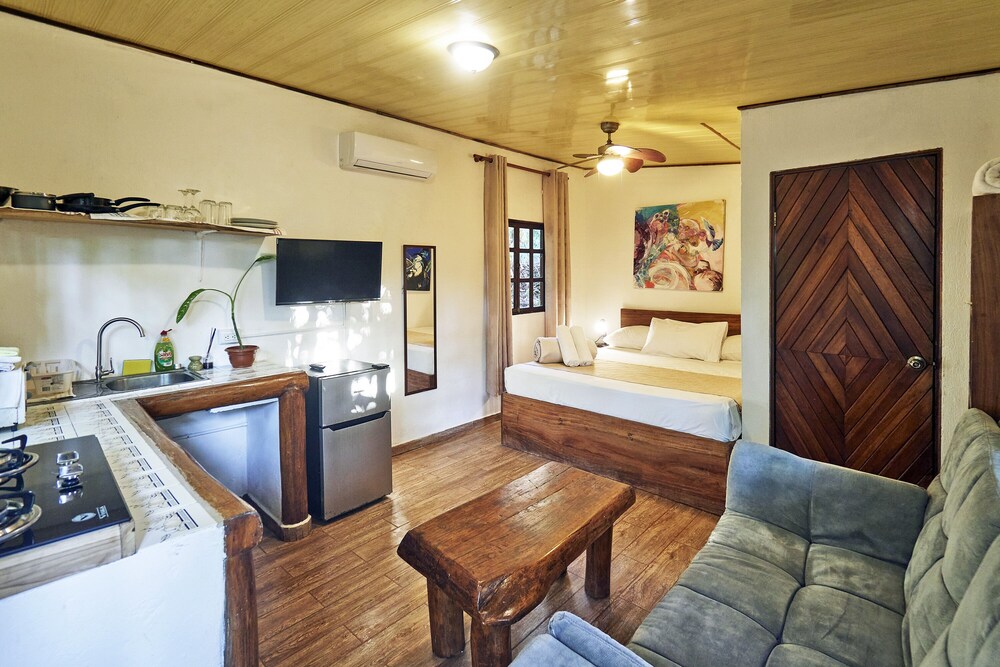 Jungle Suite photo 1