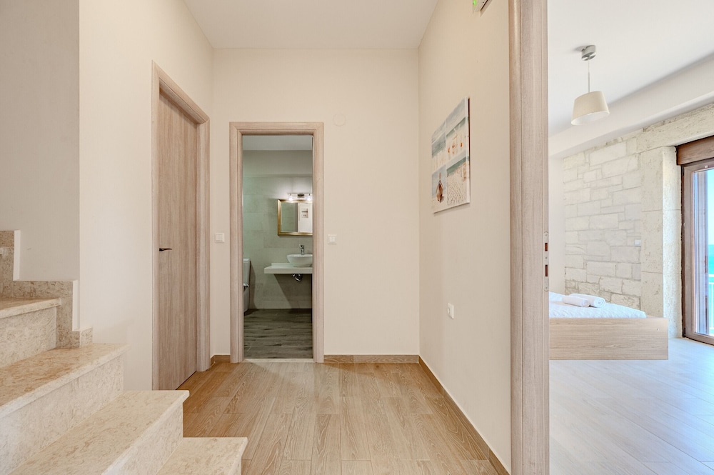 Villa, 3 Bedrooms, Terrace, Sea View photo 1