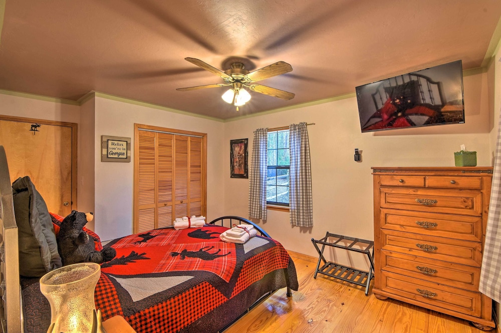 House (2 Bedrooms) photo 3