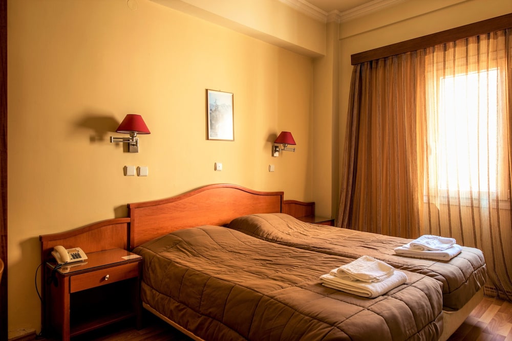 Twin Room - Photo 4