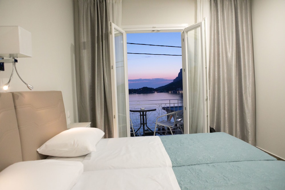 Twin Room, Sea View - Photo 2