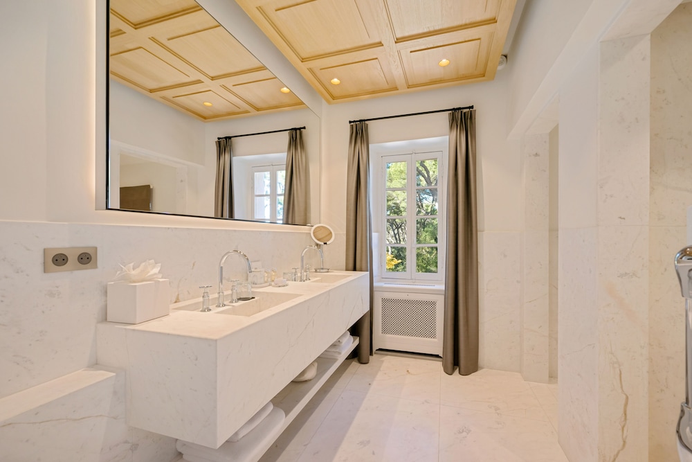 Suite Chateau Prestige - Photo 8