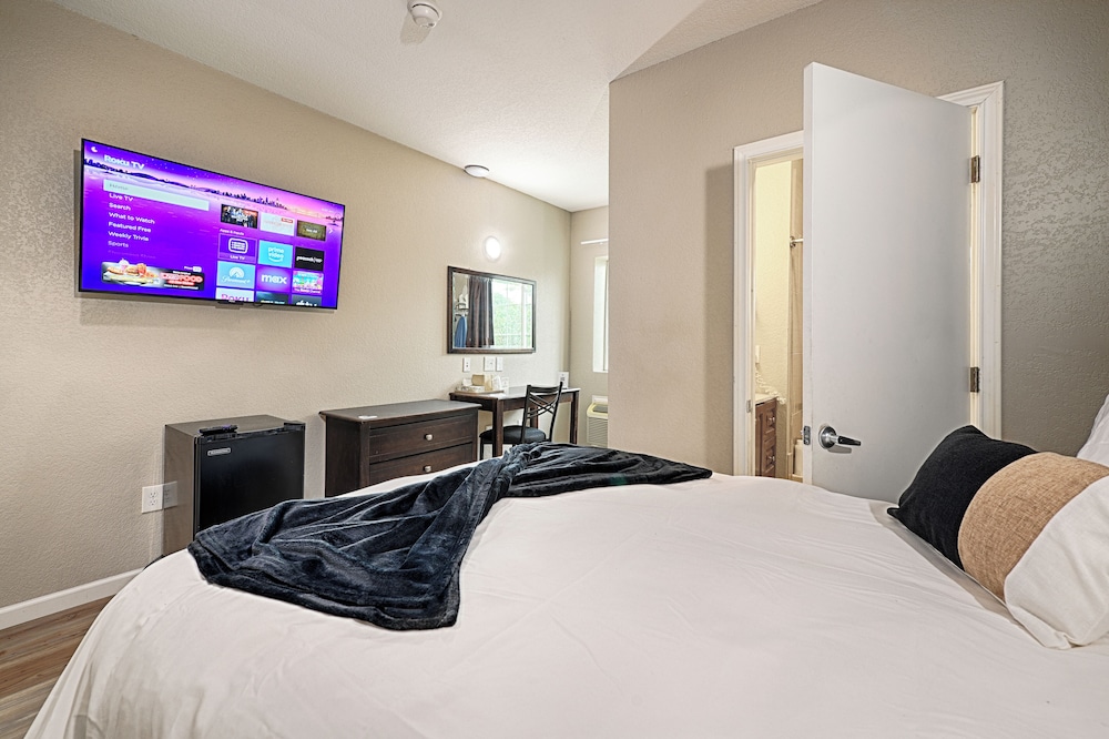 Economy Room photo 3