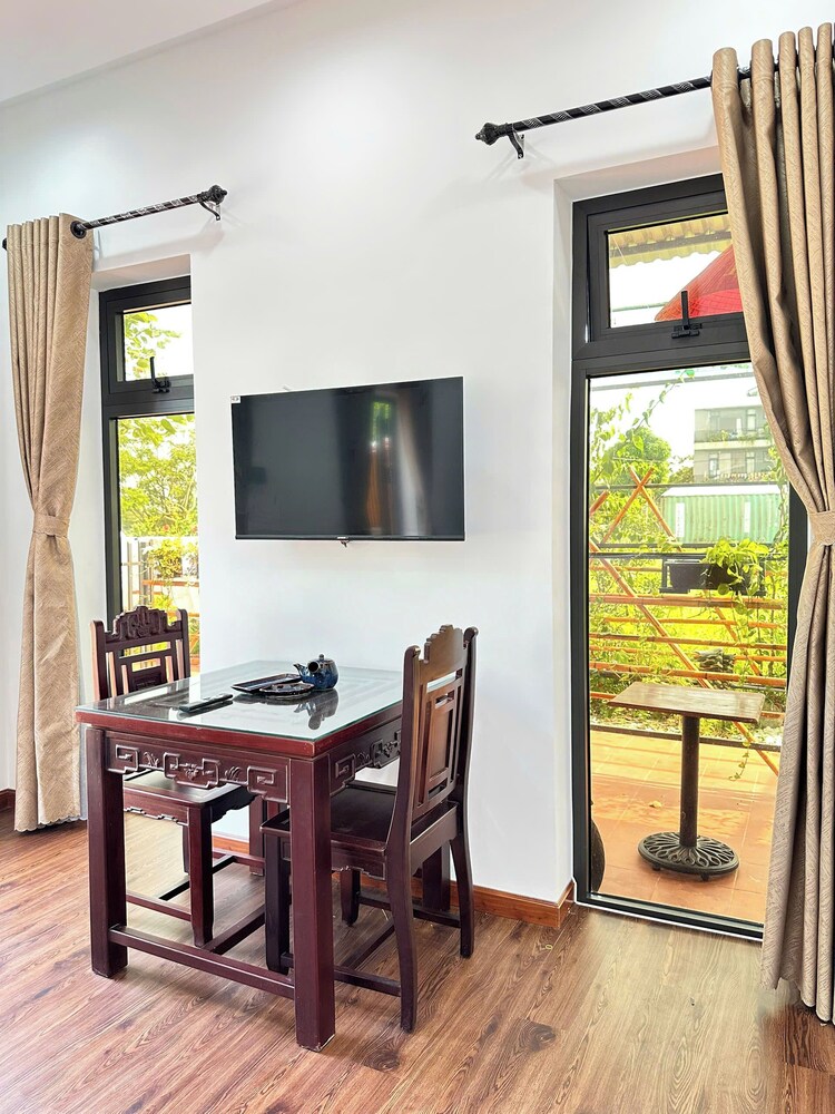 Deluxe Apartment, Garden View photo 2