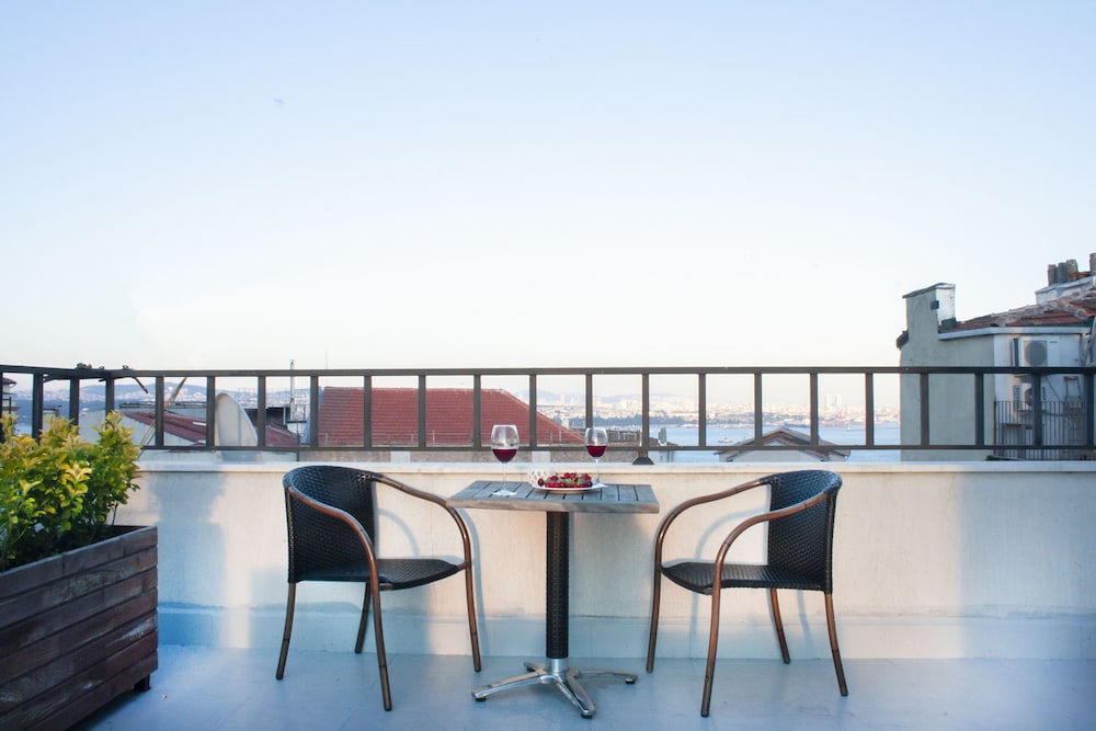 Premium Suite - Terrace With Sea View photo 2