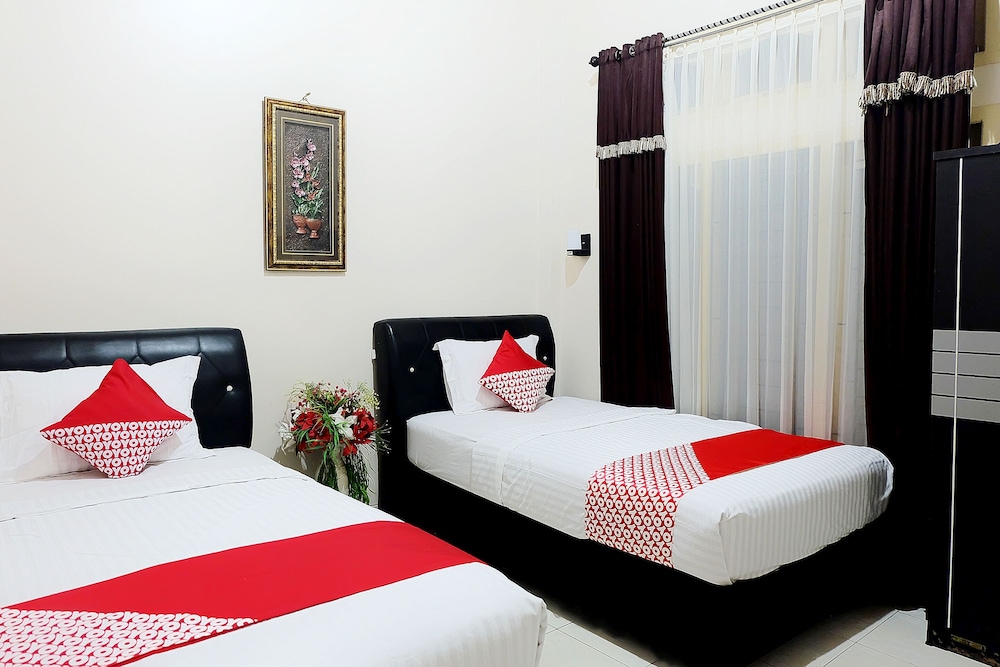Standard Twin Room photo 1