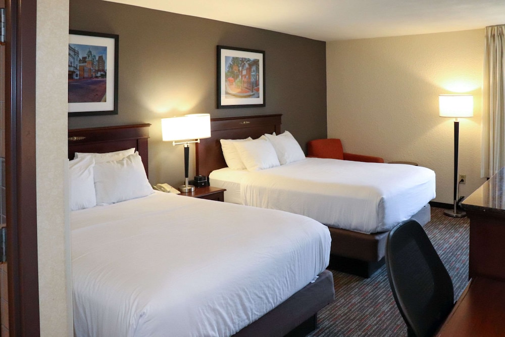 Standard Room, 2 Queen Beds, Non Smoking