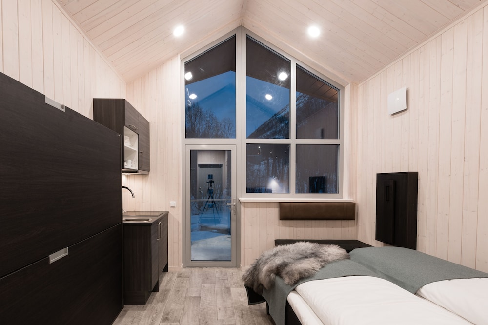 Available room
