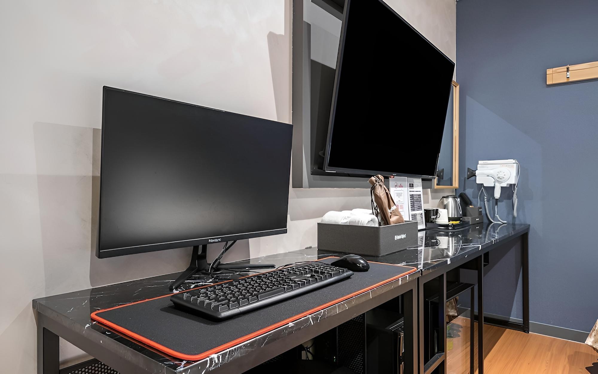 Room (Standard Twin)