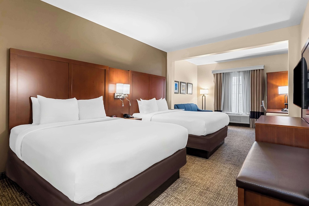 Room, Multiple Beds, Non Smoking photo 1