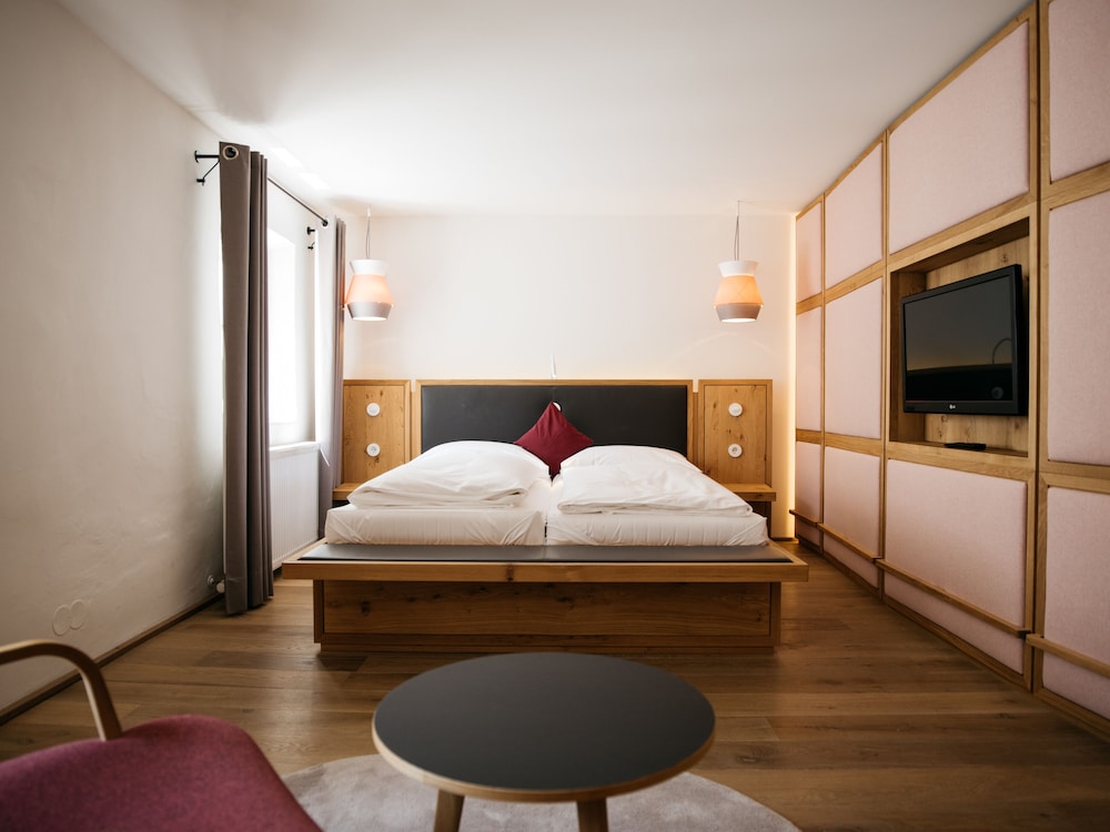 Double Room (medium) - Photo 5