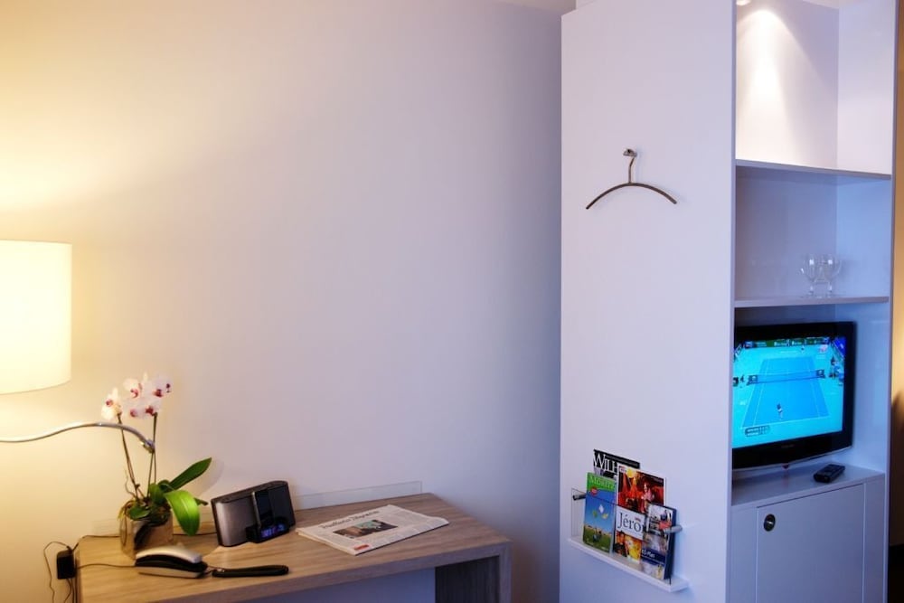 Basic Single Room photo 2