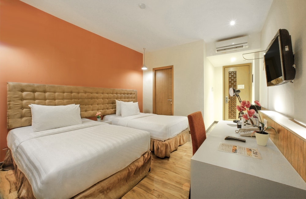 Deluxe Room, Non Smoking - Photo 2