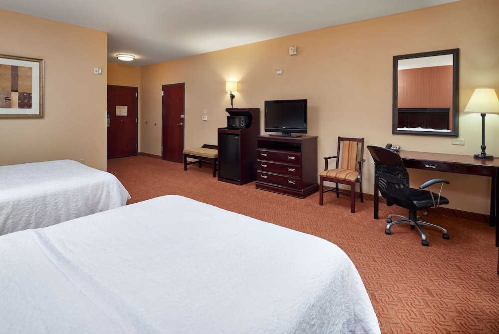 Room, 2 Queen Beds, Accessible, Non Smoking photo 2
