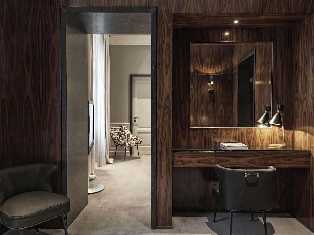 Junior Suite, Balcony photo 3