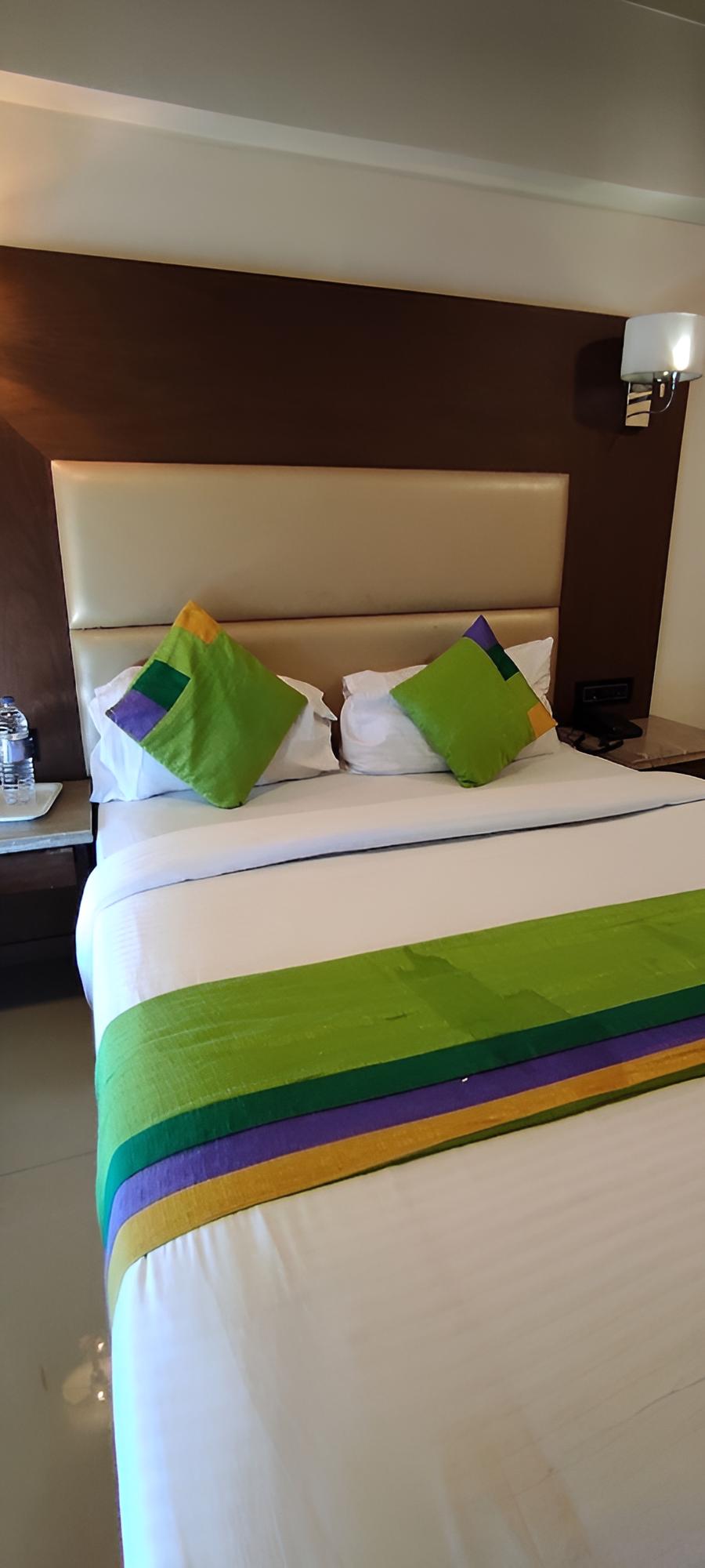 Deluxe Double Room - Photo 1