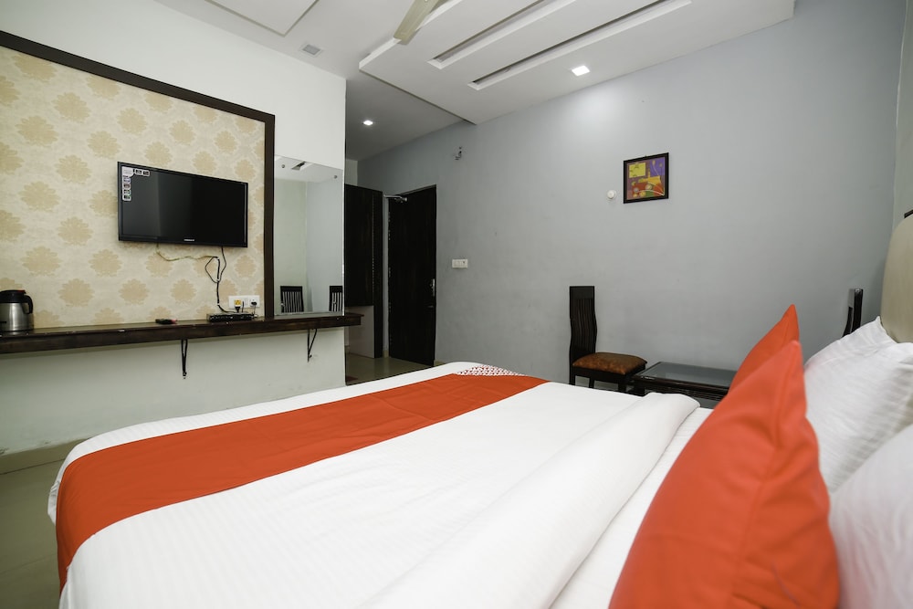 Deluxe Double Or Twin Room photo 3