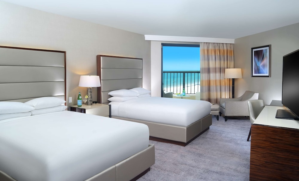 Room, Multiple Beds, Partial Ocean View (Roll-In Shower, Mobility) - Photo 1